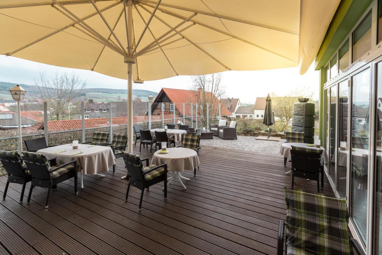 Hotel Froehlich-Hoeche Uslar Exterior photo